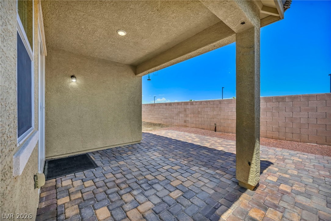 3208 Brescia Bank Avenue Property Photo 10