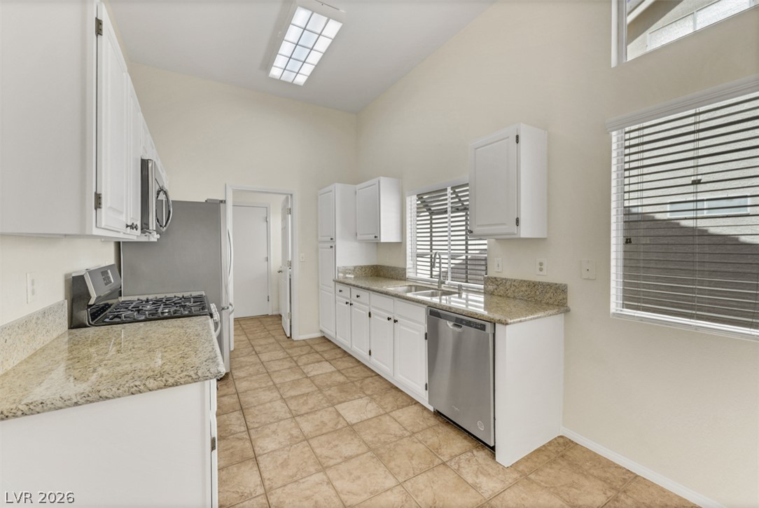 2087 Angel Falls Drive Property Photo 17