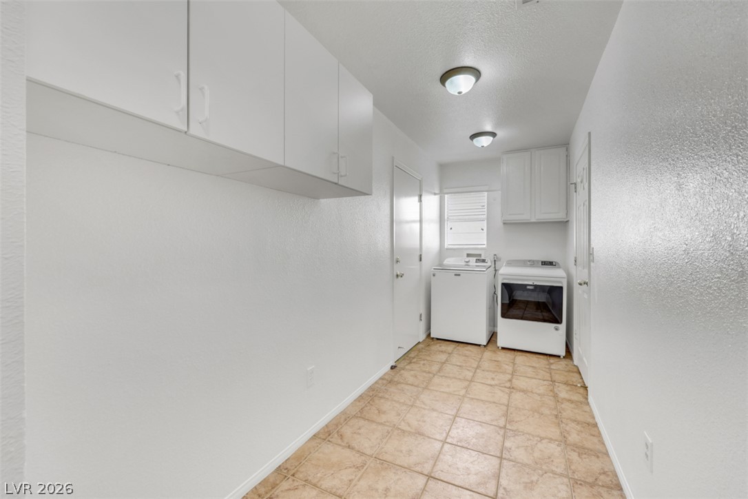 2087 Angel Falls Drive Property Photo 36