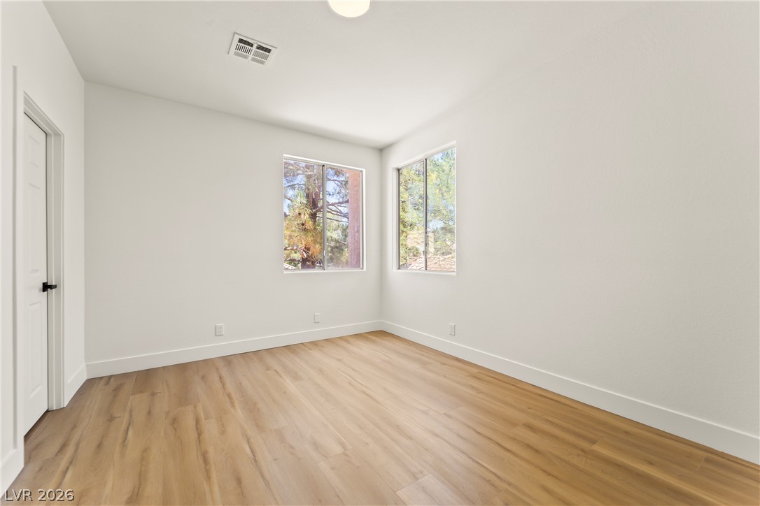 8921 Diamond Falls Drive Property Photo 19