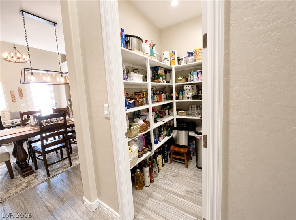 9724 University Ridge Avenue Property Photo 11