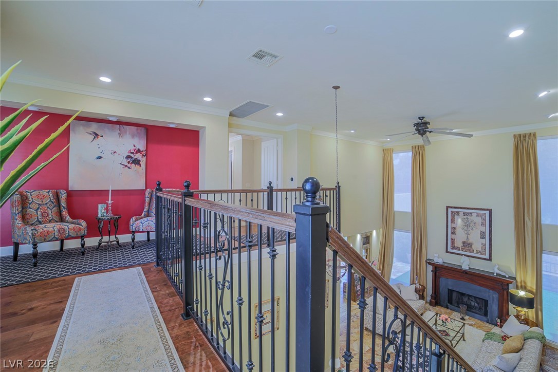 2863 Queens Courtyard Drive Property Photo 36