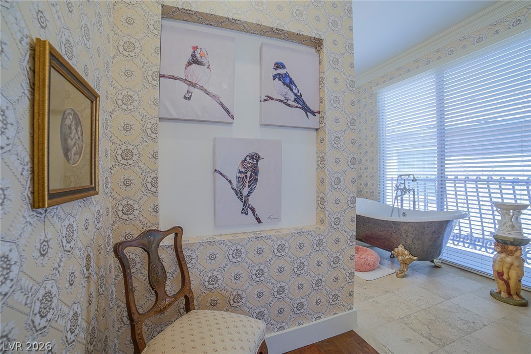 2863 Queens Courtyard Drive Property Photo 40