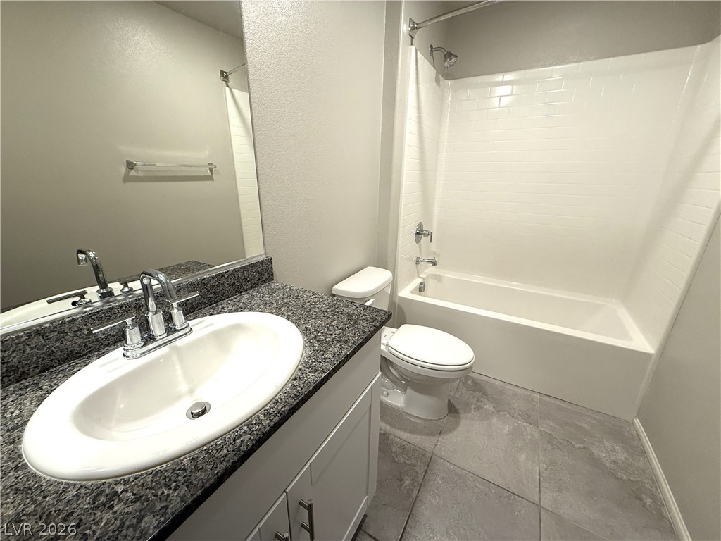 522 Spy Rock Avenue Property Photo 8