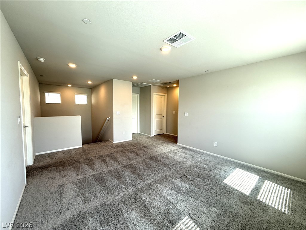 522 Spy Rock Avenue Property Photo 11