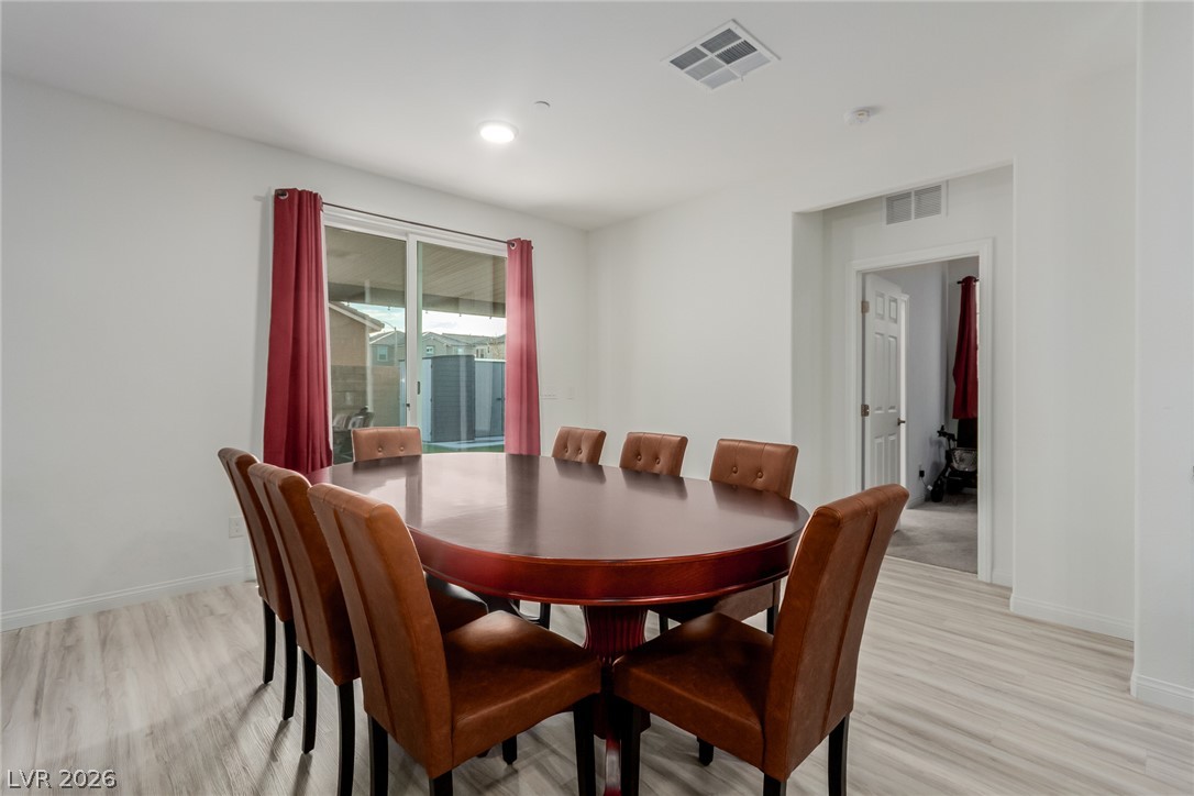 10909 Chipotle Avenue Property Photo 9