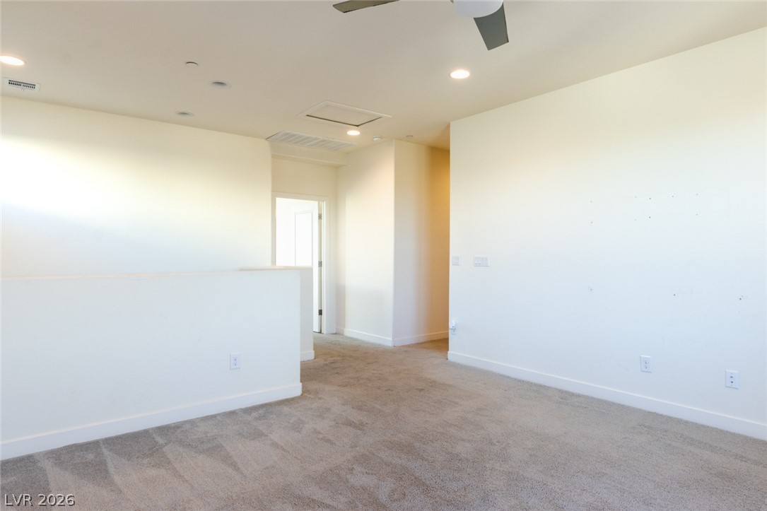 920 East Sunset Road Property Photo 16