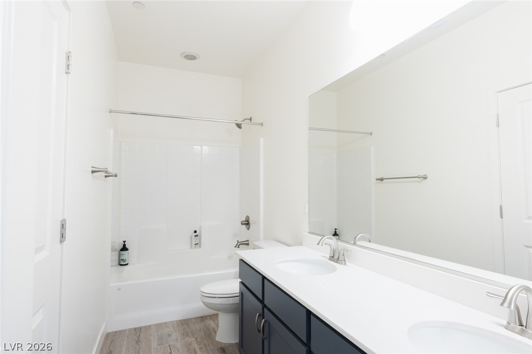 920 East Sunset Road Property Photo 22