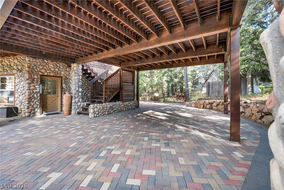 4137 Matterhorn Way Property Photo 12