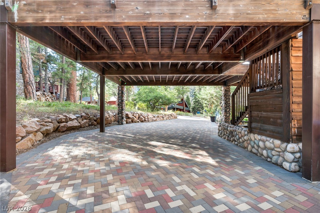 4137 Matterhorn Way Property Photo 15