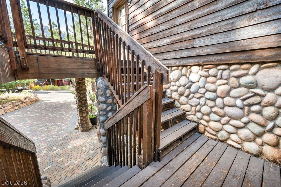 4137 Matterhorn Way Property Photo 18
