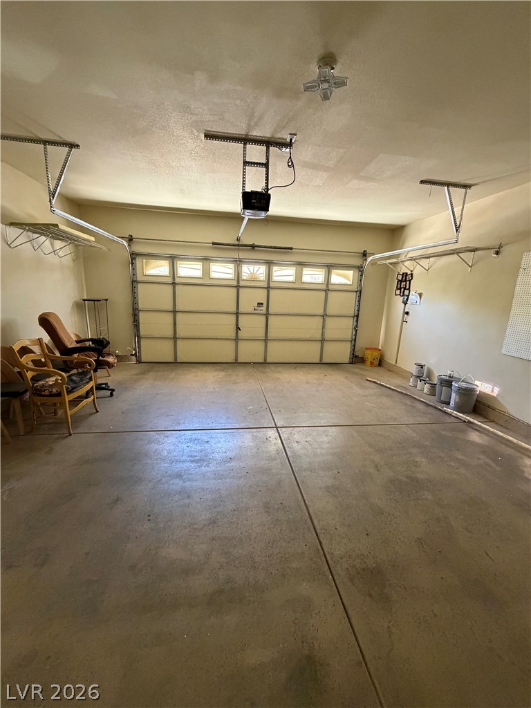 10644 Austin Bluffs Avenue Property Photo 18