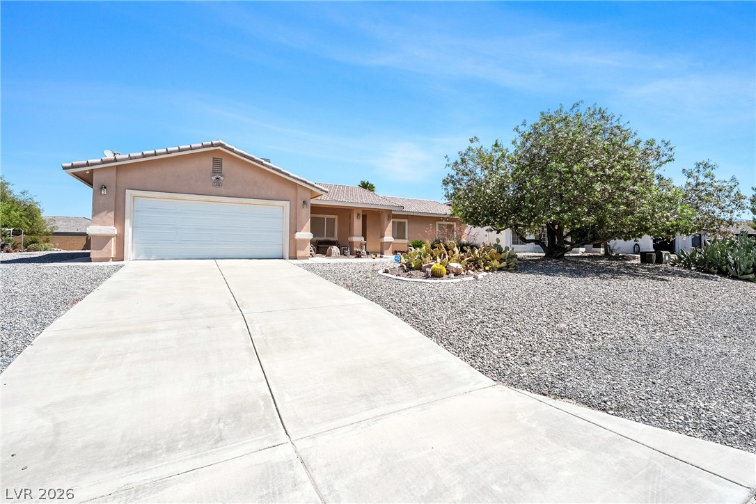 5060 Wheatland Drive Property Photo 4