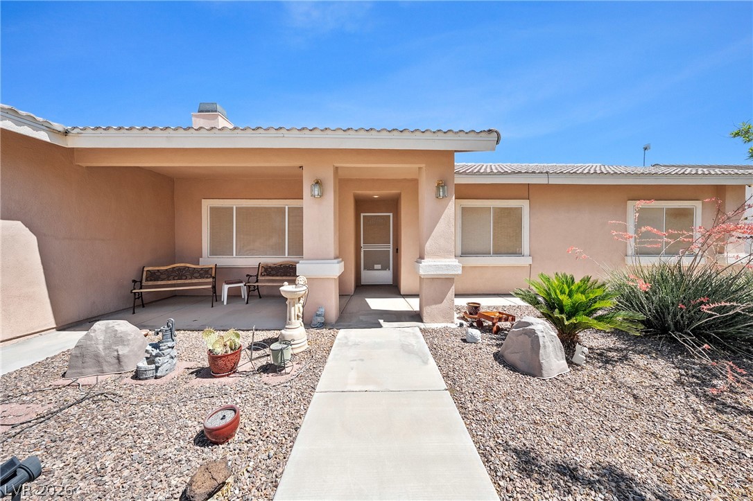 5060 Wheatland Drive Property Photo 8