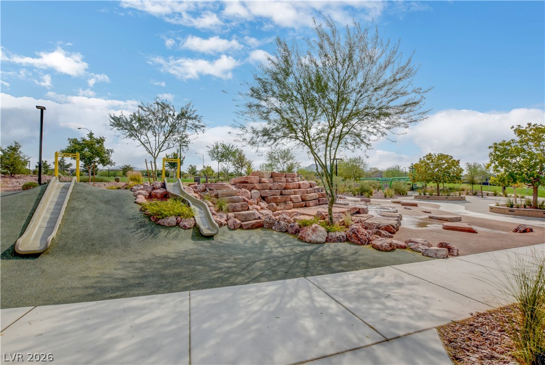 759 Pickled Pepper Place Property Photo 32