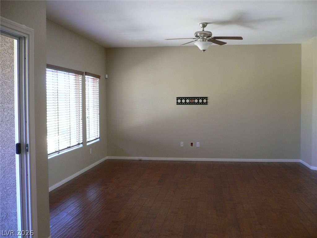 11830 Portina Drive 2031 Property Photo 7