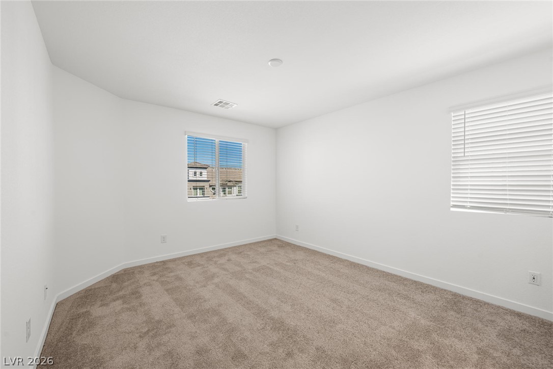828 Atleigh Avenue Property Photo 3