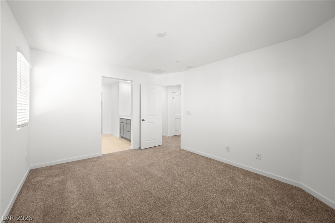 828 Atleigh Avenue Property Photo 4