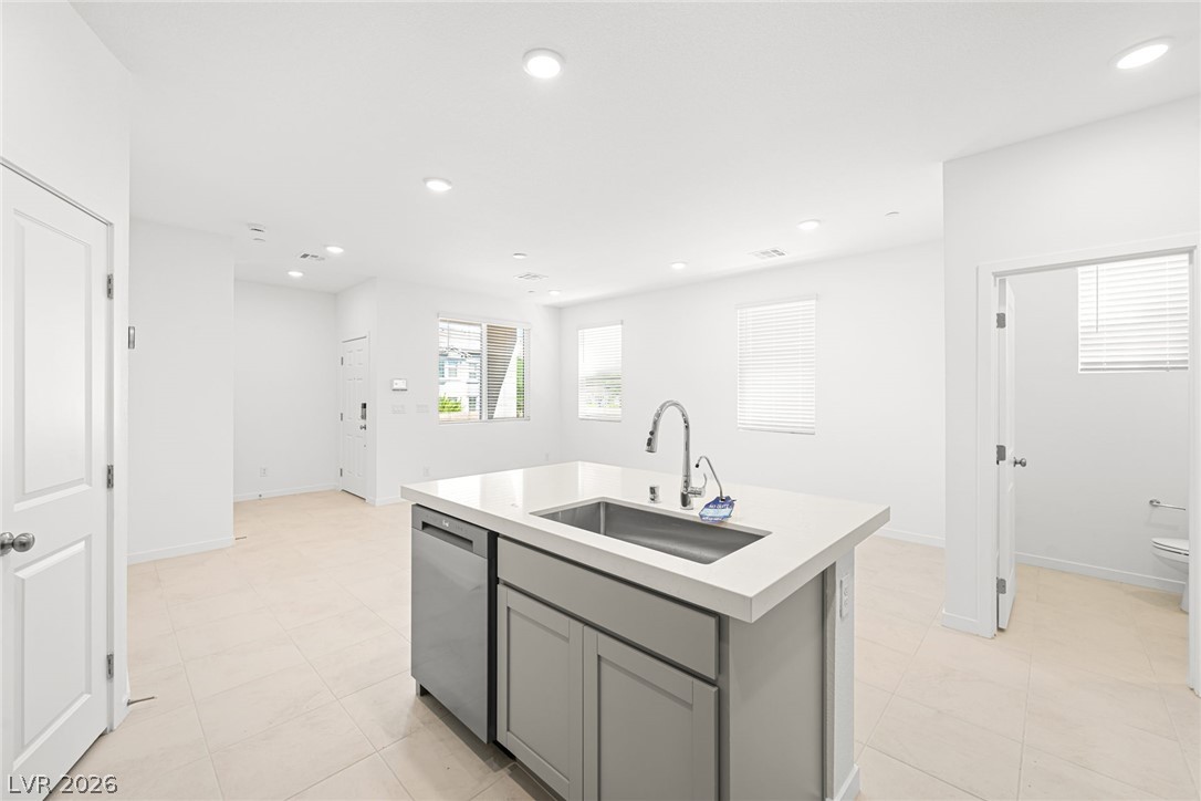 828 Atleigh Avenue Property Photo 13