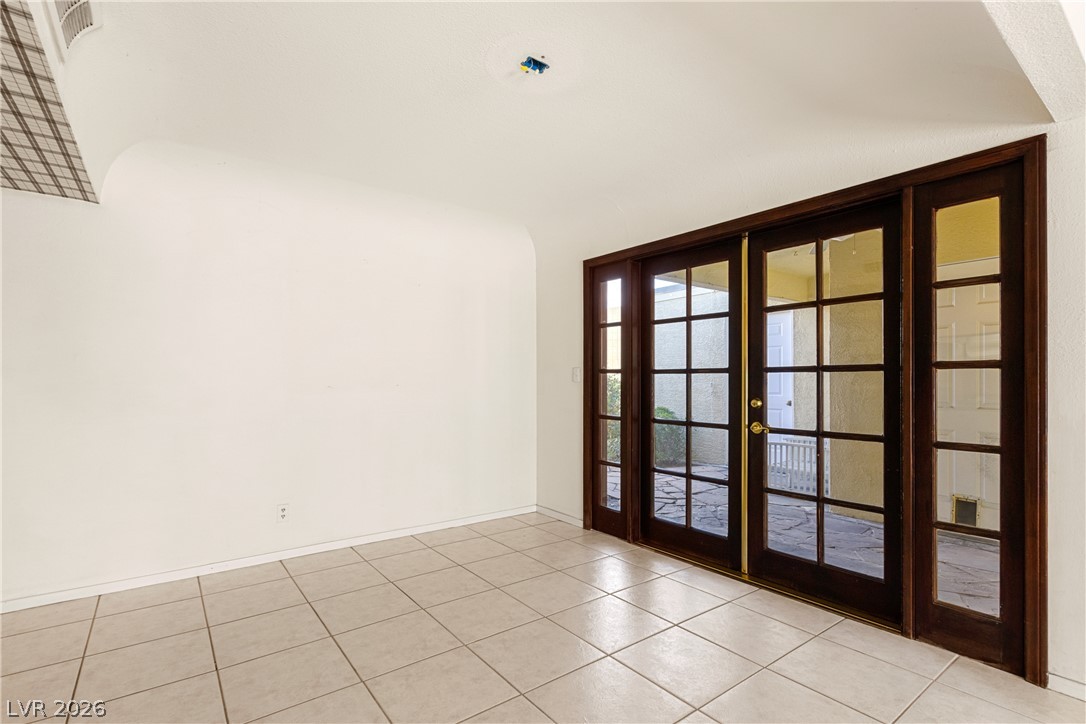 3552 Bounty Avenue Property Photo 8