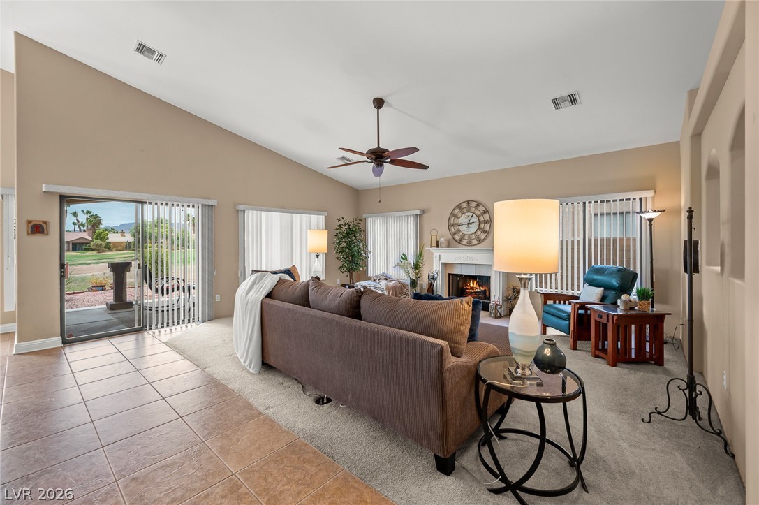 1437 Palm Drive Property Photo 14