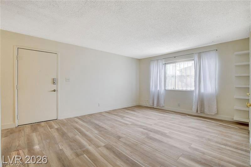 3841 Daisy Street 19 Property Photo 3
