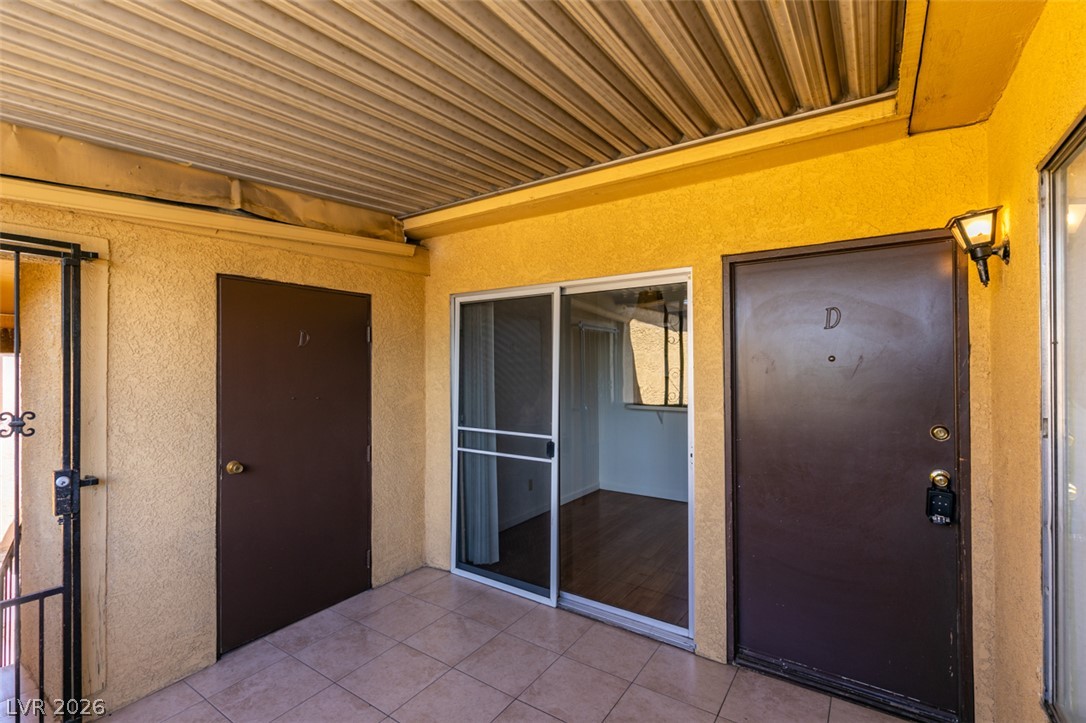 1404 Santa Anita Drive D Property Photo 3