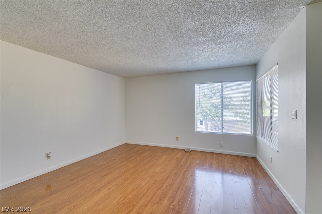 1404 Santa Anita Drive D Property Photo 8