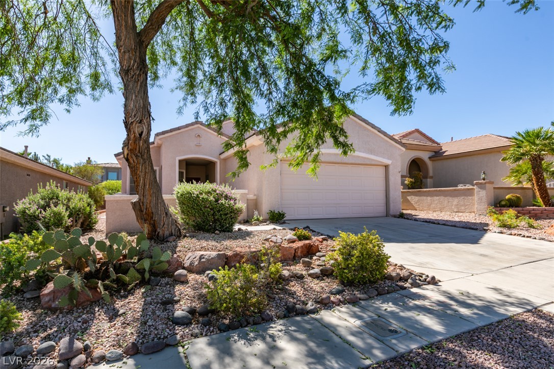 1864 High Mesa Drive Property Photo 1