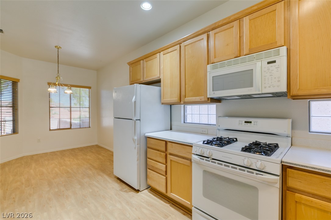 1864 High Mesa Drive Property Photo 7