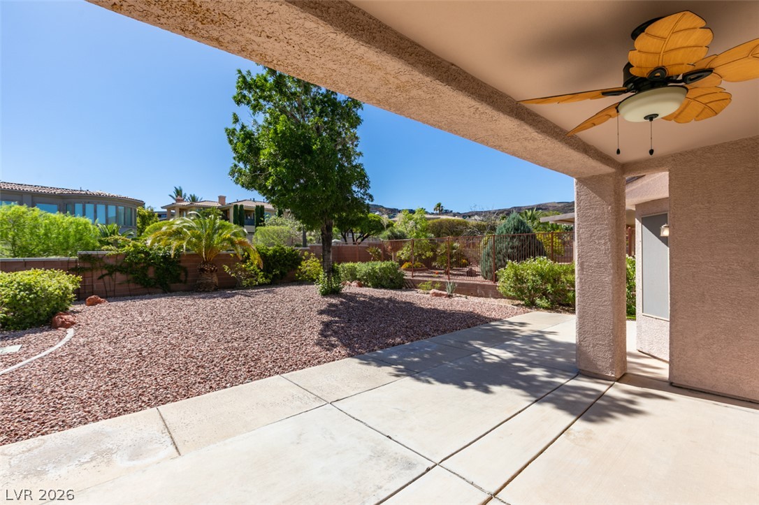 1864 High Mesa Drive Property Photo 17
