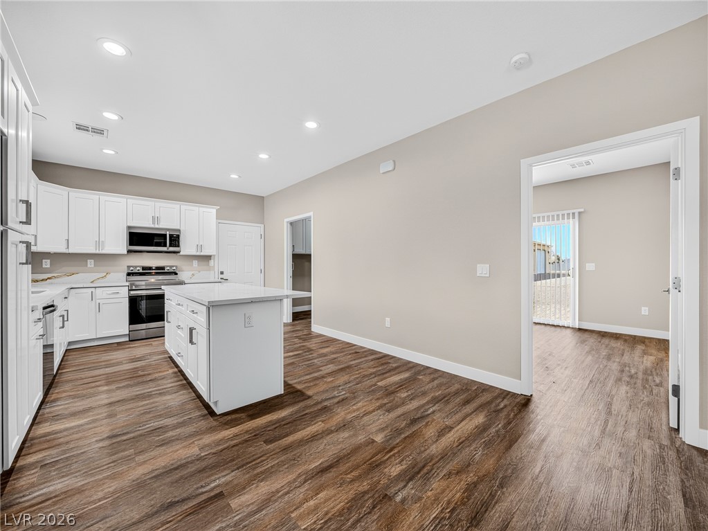 1310 Carson Street Property Photo 7