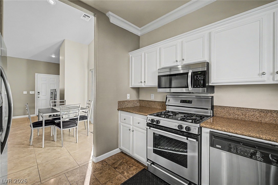 1430 Summer Glow Avenue Property Photo 11