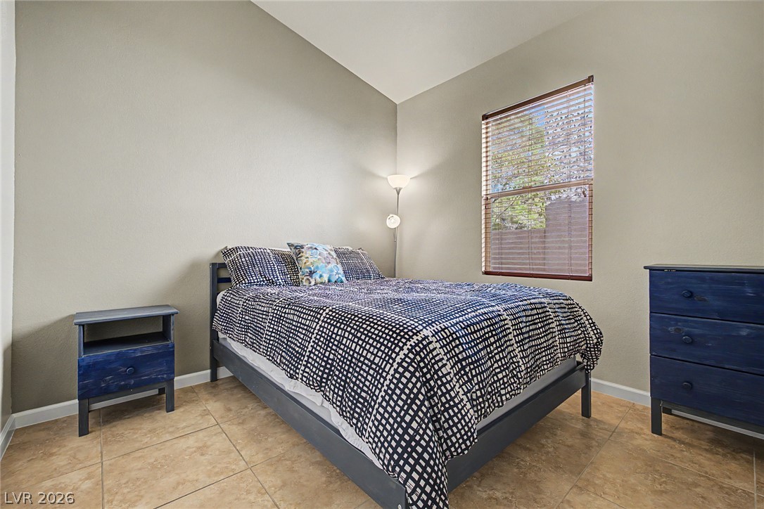 1430 Summer Glow Avenue Property Photo 28