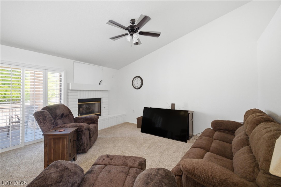 9052 Gemstone Drive Property Photo 8