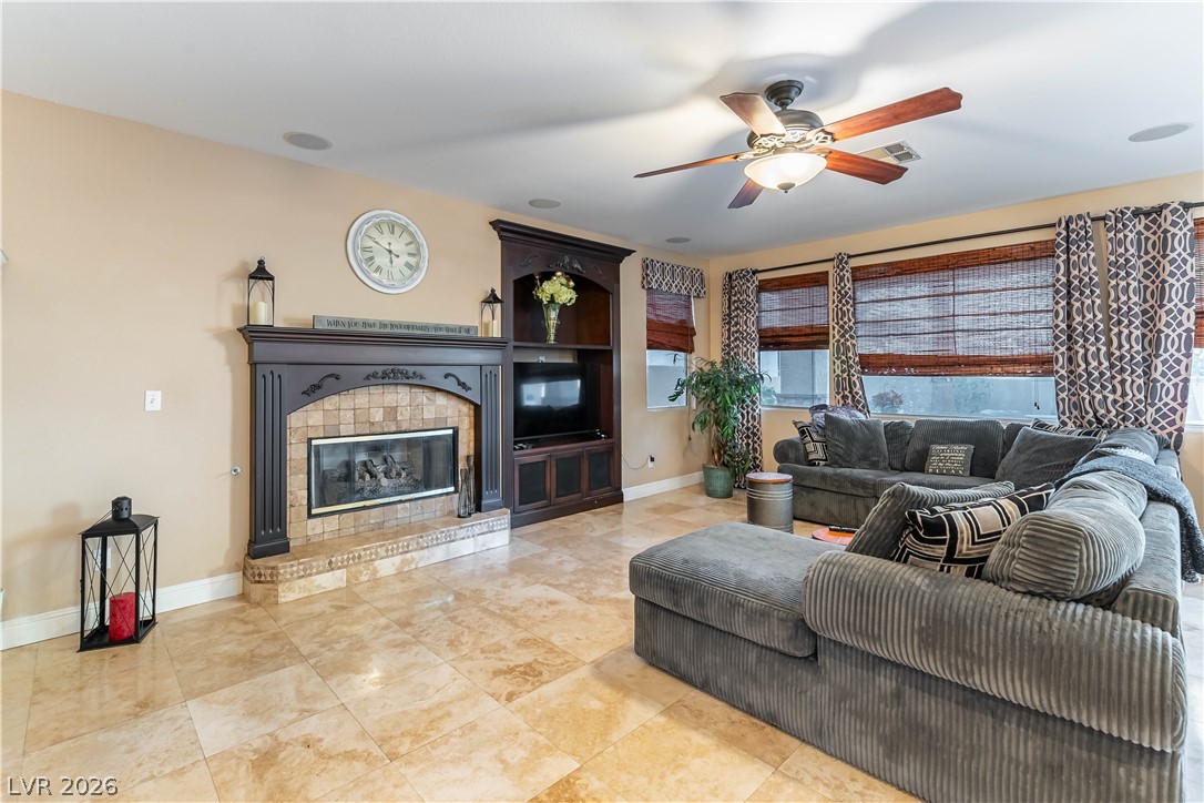 324 Glistening Cloud Drive Property Photo 16