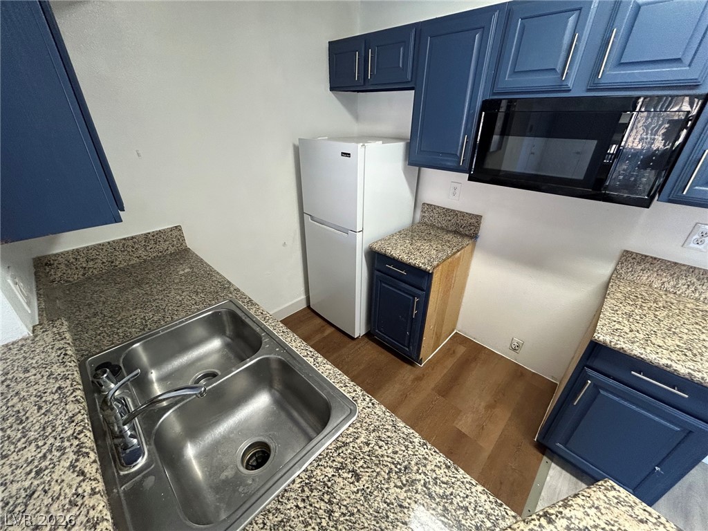 5154 South Jones Boulevard 202 Property Photo 8