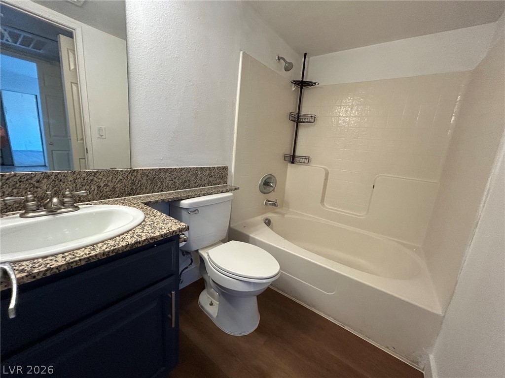 5154 South Jones Boulevard 202 Property Photo 10
