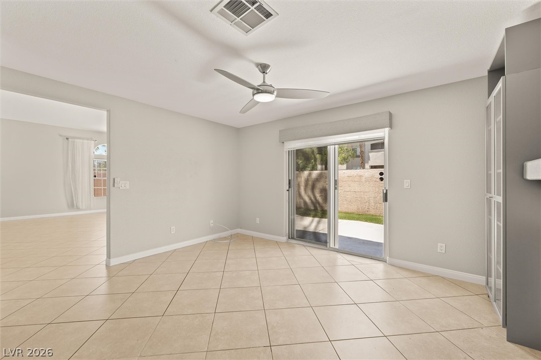 121 Golf Range Street Property Photo 10