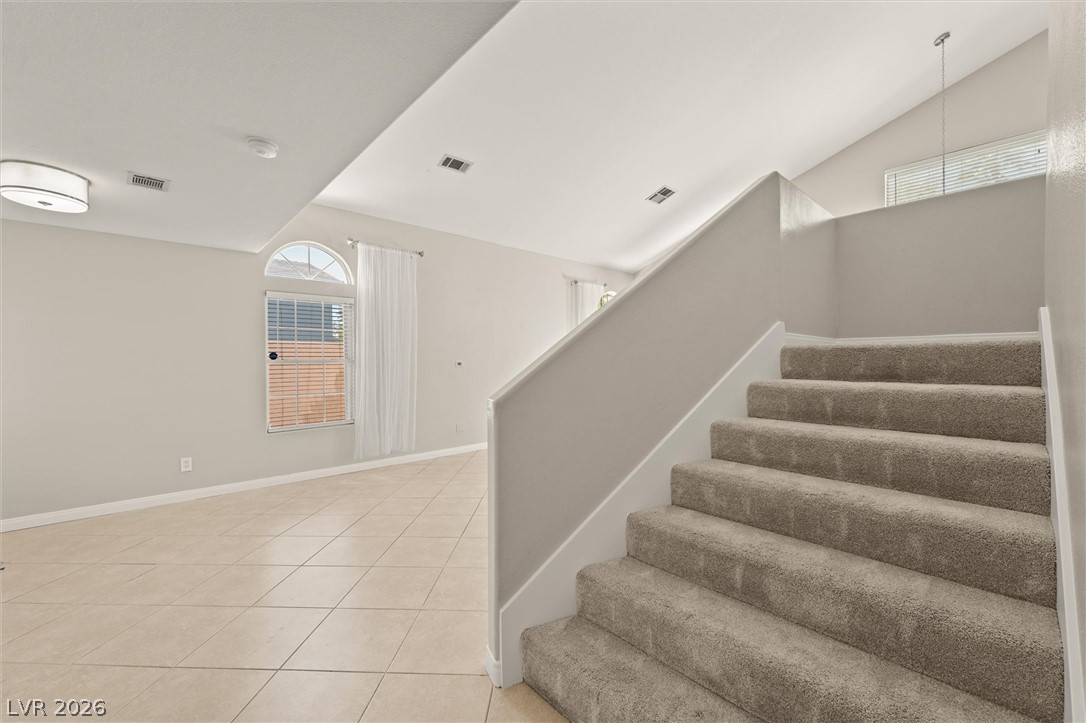 121 Golf Range Street Property Photo 15