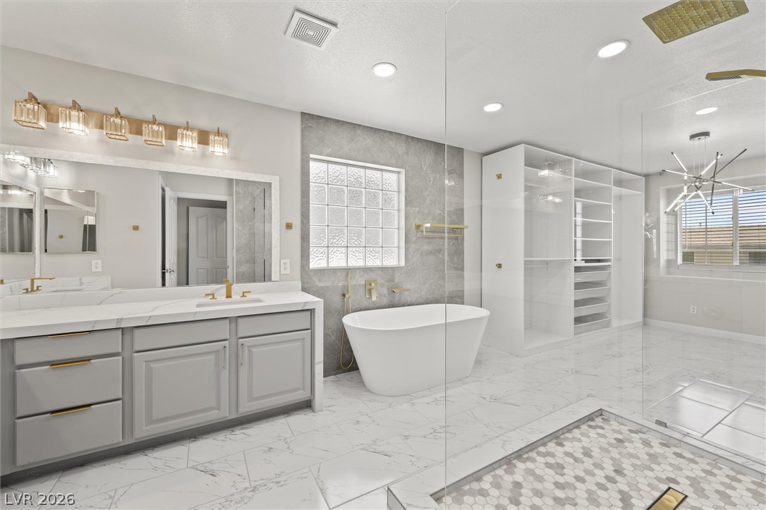 121 Golf Range Street Property Photo 23