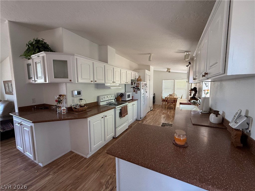 150 East 191st Street Property Photo 5
