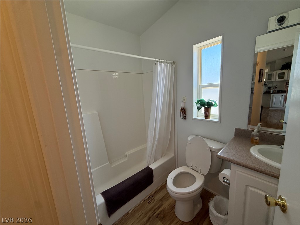 150 East 191st Street Property Photo 10