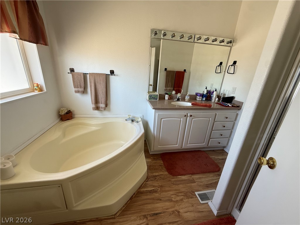 150 East 191st Street Property Photo 12