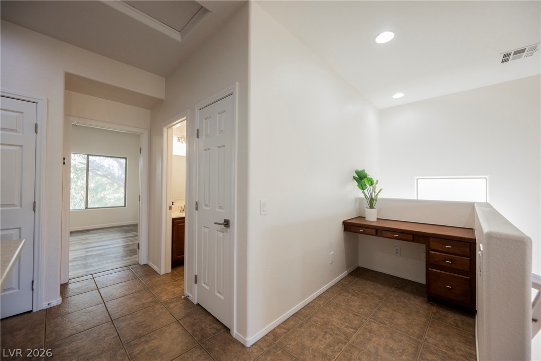 9617 Sharp Horn Court Property Photo 6