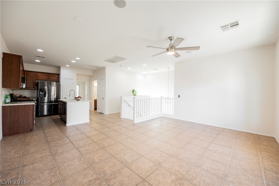 9617 Sharp Horn Court Property Photo 7