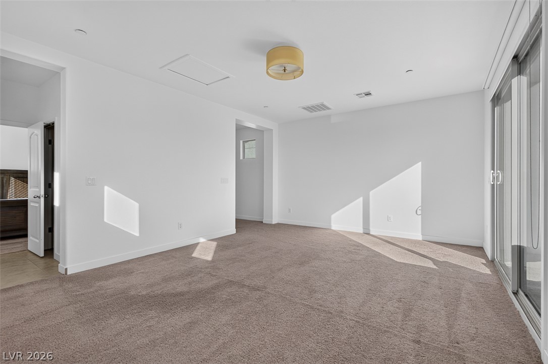 1100 East Sunset Road Property Photo 35