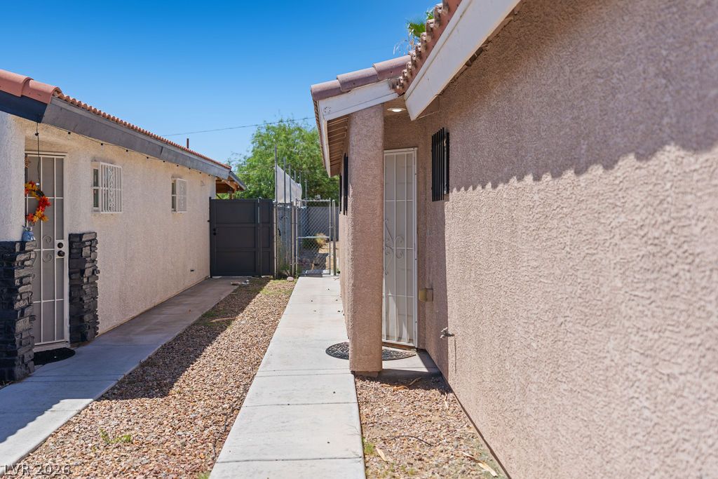 1425 Hassell Avenue Property Photo 8