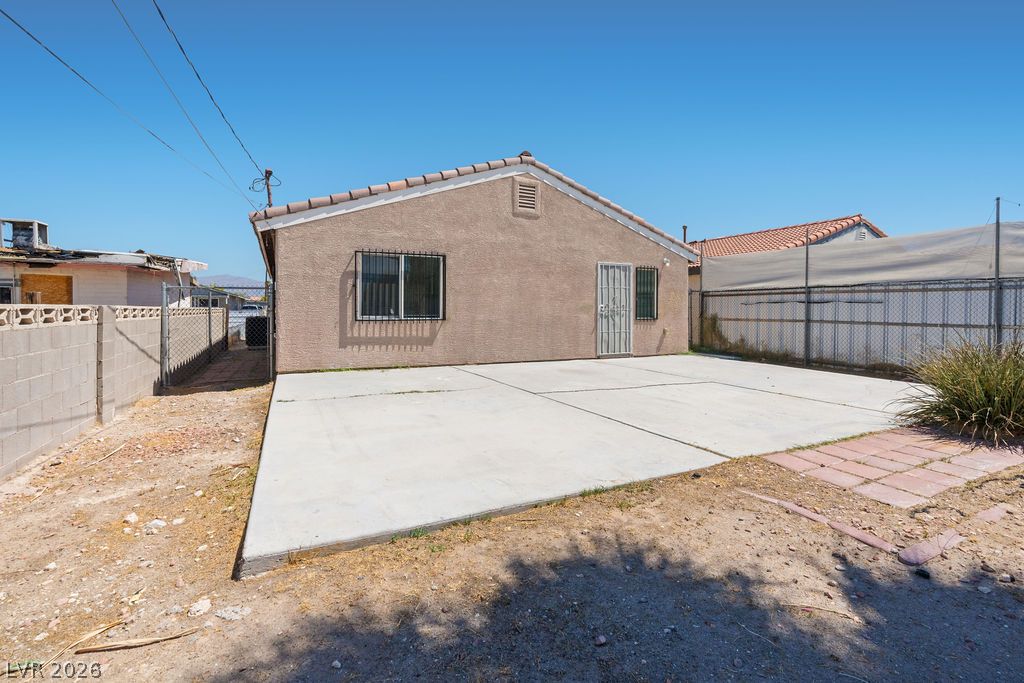 1425 Hassell Avenue Property Photo 43