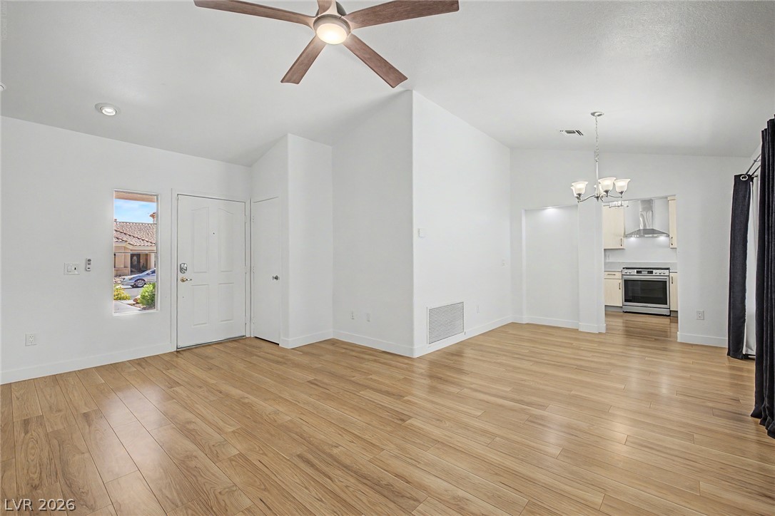 3017 Hawksdale Drive Property Photo 6